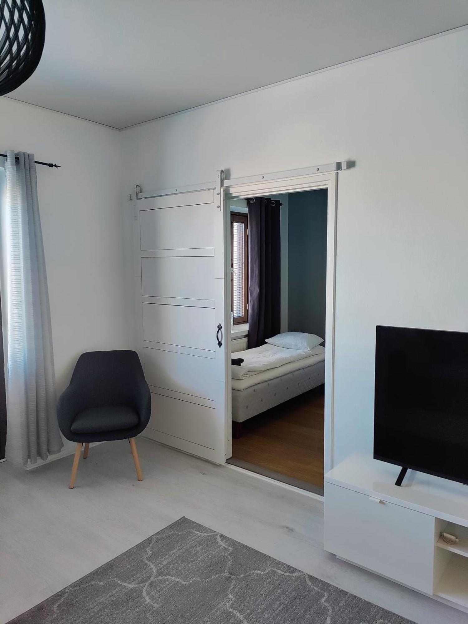 Cozy Apartment By The Sea 2 Rooms Free Private Parking Kemi Exterior photo